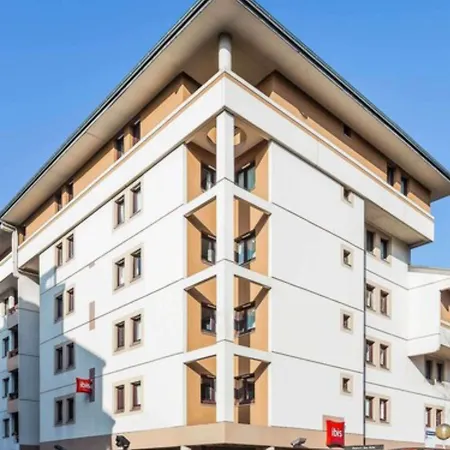Hotel Ibis Centre 3*