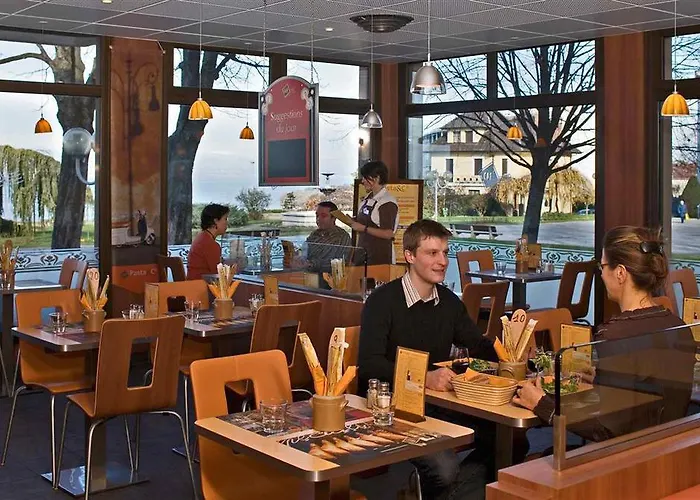 Ibis Centre 3*