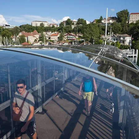 Ibis Centre 3*
