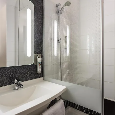 Ibis Centre Hotell