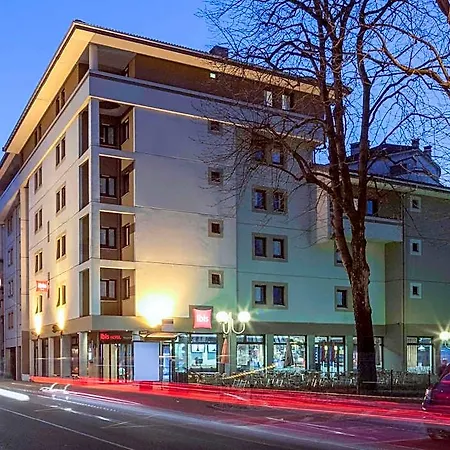 Ibis Centre