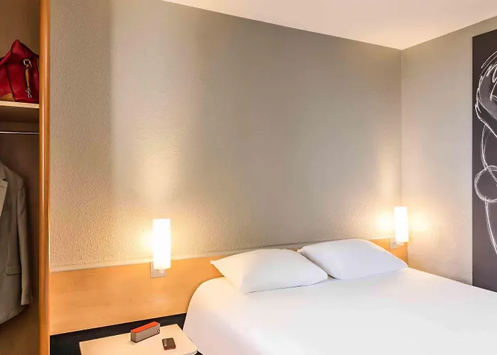 호텔 Ibis Centre 또농-레-방